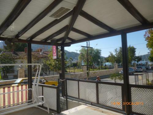 Bed & Breakfast Cicek Hotel