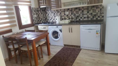 Burak Apart Hotel