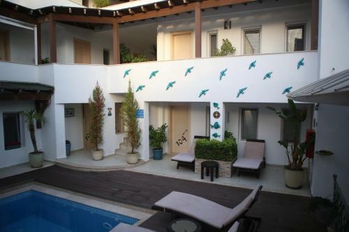 7. Art Feslegen Hotel