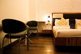 Fabhotel Daffodil Sector 45