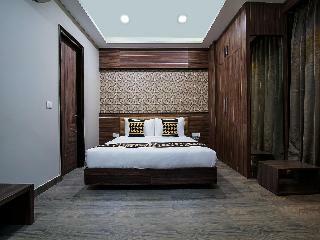 Hotel Collection O 30003 Dwarka