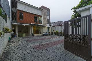 Hotel Reddoorz Plus @ Tb Simatupang