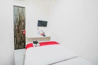 Reddoorz Plus Near Mall Ciputra Jakarta