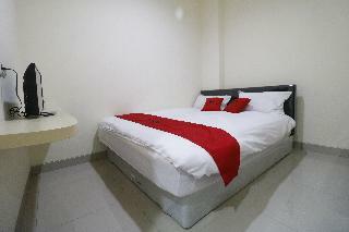 Reddoorz Plus Near Mall Ciputra Jakarta