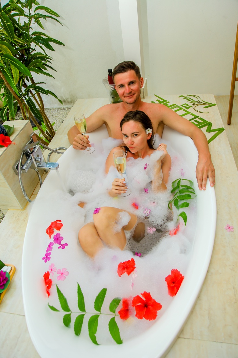 Hotel Rahaa Resort