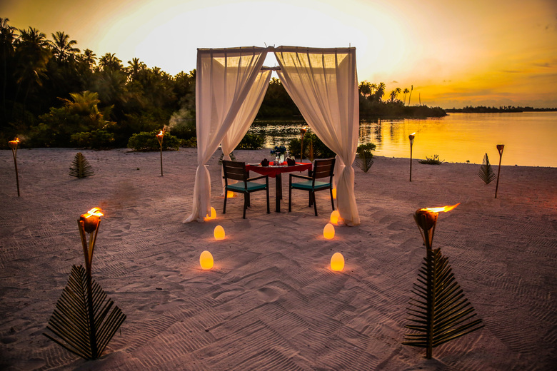 Hotel Rahaa Resort