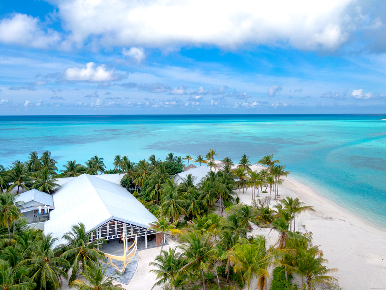 Hotel Rahaa Resort