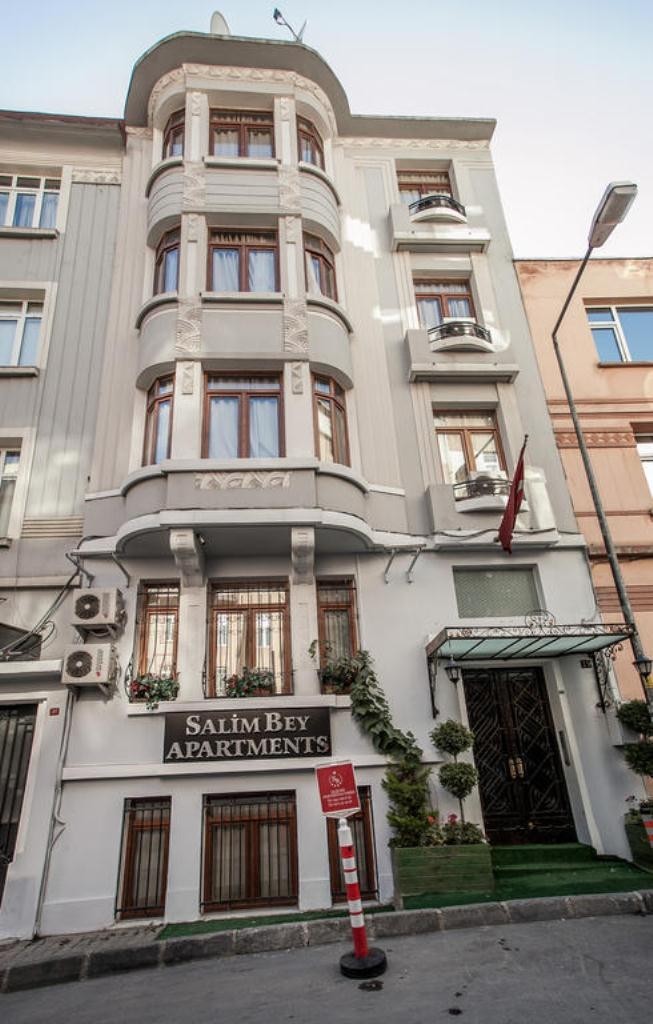 Salimbey Apartments