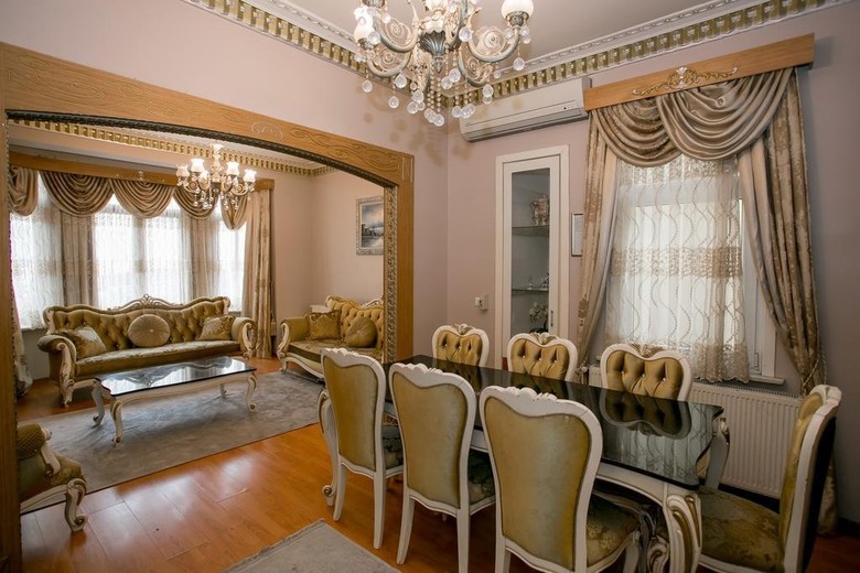 Salimbey Apartments