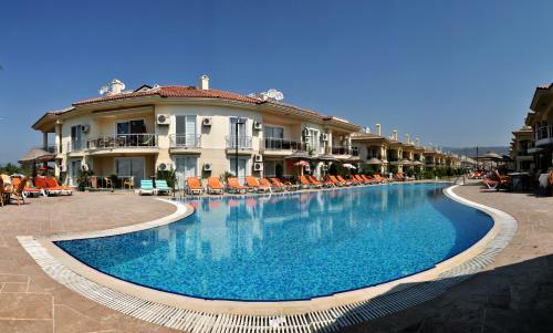 Sunset Beach Villas And Apartments