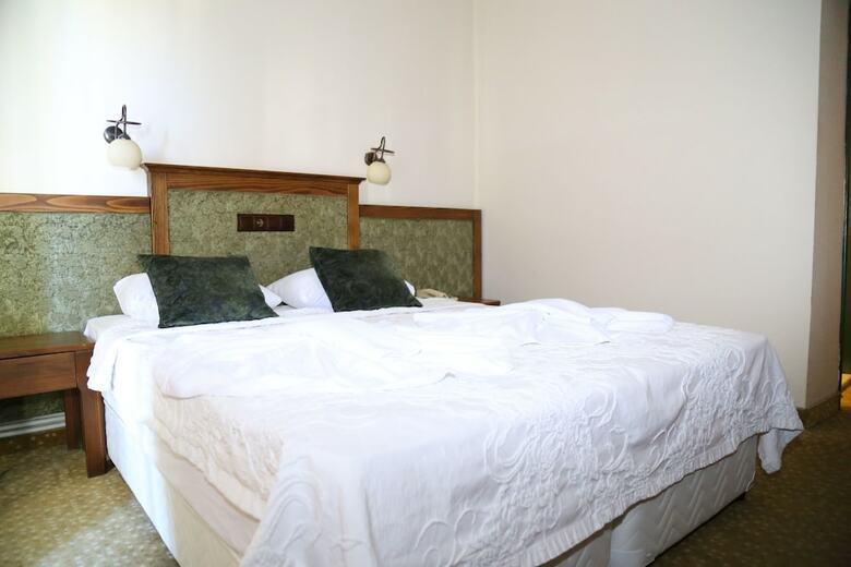 Harman Hotel
