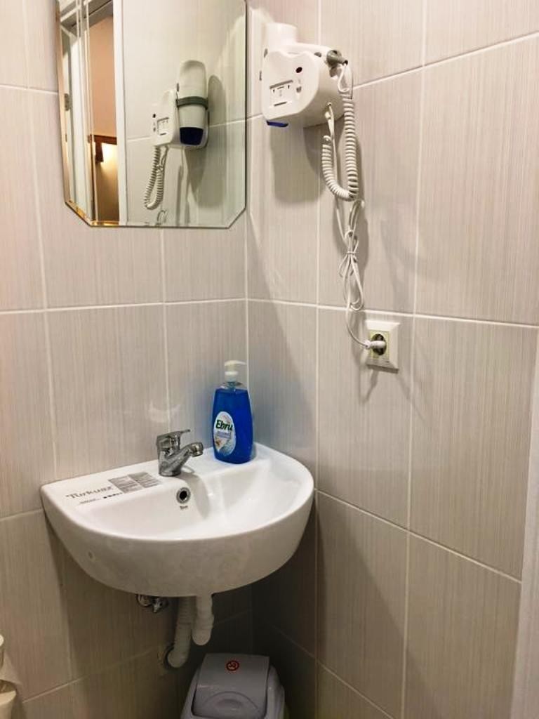 Hotel Second Home Suites