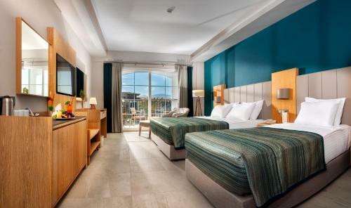Hotel Ephesia Holiday Beach Club