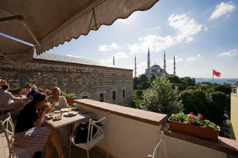 Turkoman Hotel