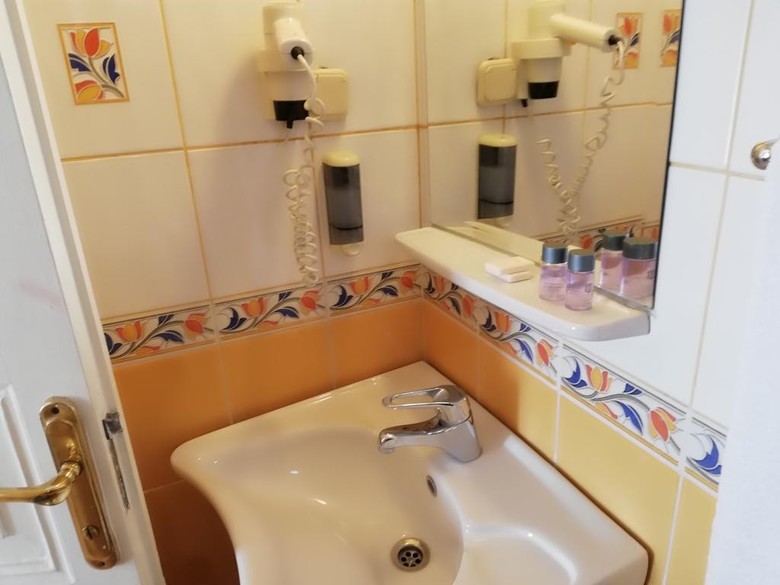 Turkoman Hotel