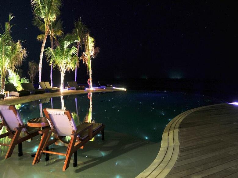 Hotel Komandoo Maldives Island Resort