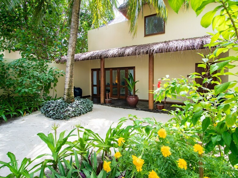Hotel Mirihi Island Resort