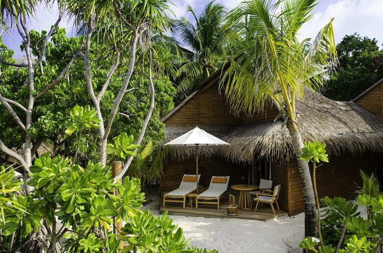Hotel Mirihi Island Resort