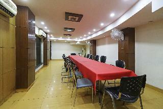 Oyo 10848 Hotel Geeson