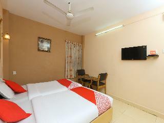 Hotel Oyo 14933 Rpr Residency