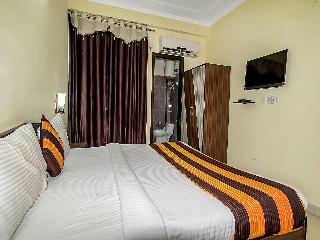 Oyo 7578 Hotel Luck Residency