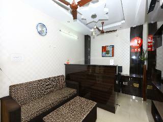 Hotel Capital O 5045 Apartment Nks Leo Inn