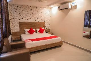 Hotel Capital O 15079 Tfcc