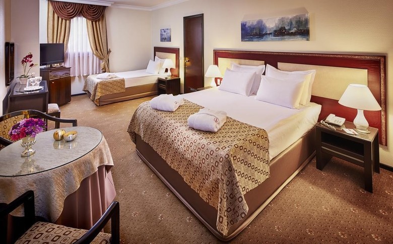 Airport Gunes Hotel Merter