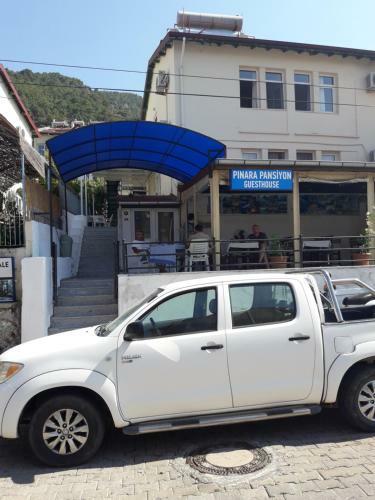 Albergue Pinara Pension