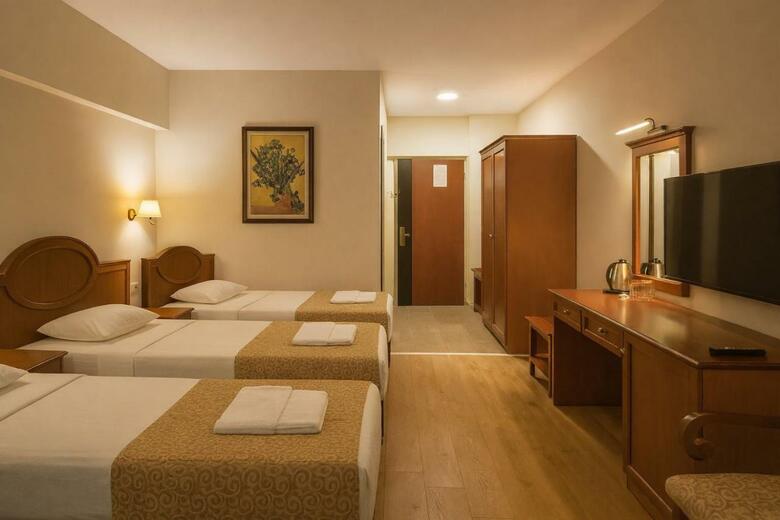 Kayhanbey Hotel