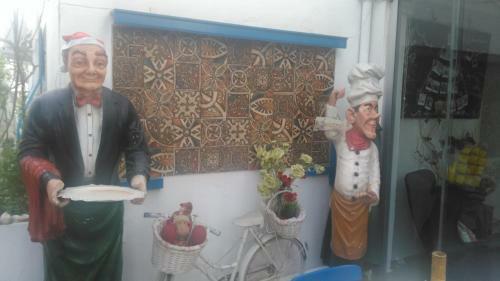 Hostal Myndos Guesthouse