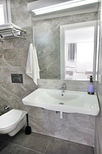 Hostal Artunc Hotel
