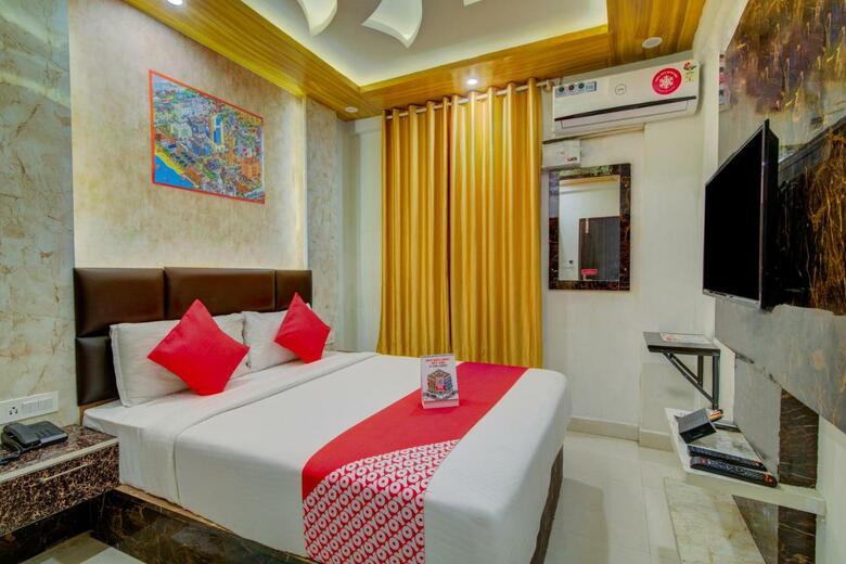 Hotel Oyo 11915 Varcity Park