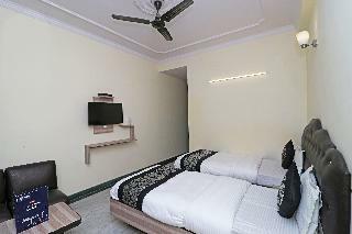 Oyo 12419 Hotel Silver Shine