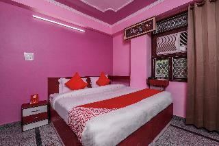 Hotel Oyo 16482 Aster Studio Stay