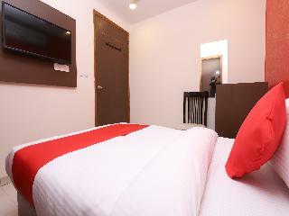 Oyo 19687 Hotel Airway