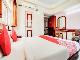 Oyo 27280 Hotel Maya International