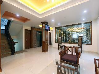 Oyo 3366 Hotel The Rock Castle