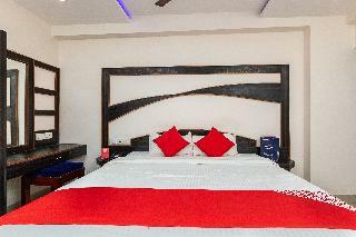 Hotel Oyo 36246 Nagoorar Inn