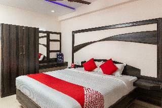 Hotel Oyo 36246 Nagoorar Inn