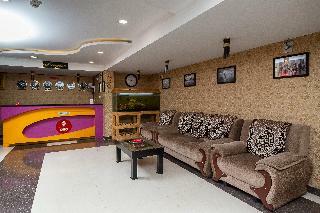 Hotel Oyo 36246 Nagoorar Inn