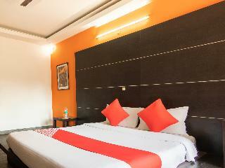 Hotel Oyo 3740 Golden Sands