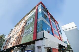 Hotel Oyo 436 Emirates Suites