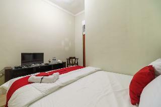 Hotel Koolkost Syariah Near Stasiun Poris