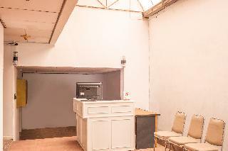 Hotel Oyo 1139 Rossan Villa 2