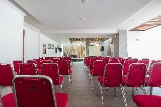 Oyo 1301 Hotel Grand Citra