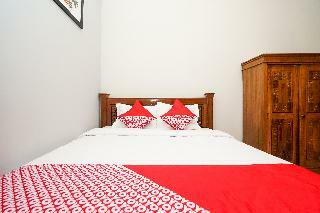 Hotel Oyo 720 Griya Nina Syariah