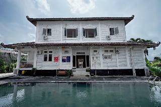 Hotel Oyo 749 Omah Putih
