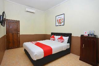 Hotel Oyo 810 Idola Residence