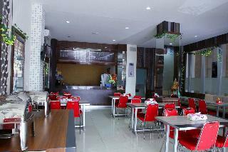 Oyo 861 R Four Hotel